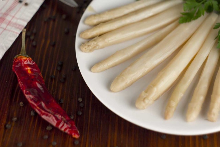 Zum Wunschgewicht mit der Spargel-Diät